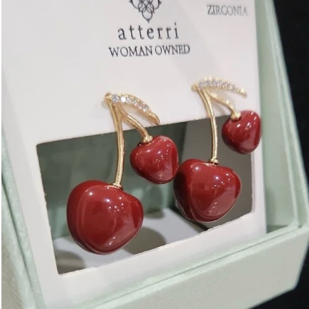ATTERRI NIB Vibrant Red Cherry Heart Dangle Earrings - Picture 3 of 6